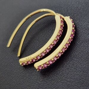 Goldtone and Pink Simulated Sapphire Hoop Earrings Gorgeous Nwot!
